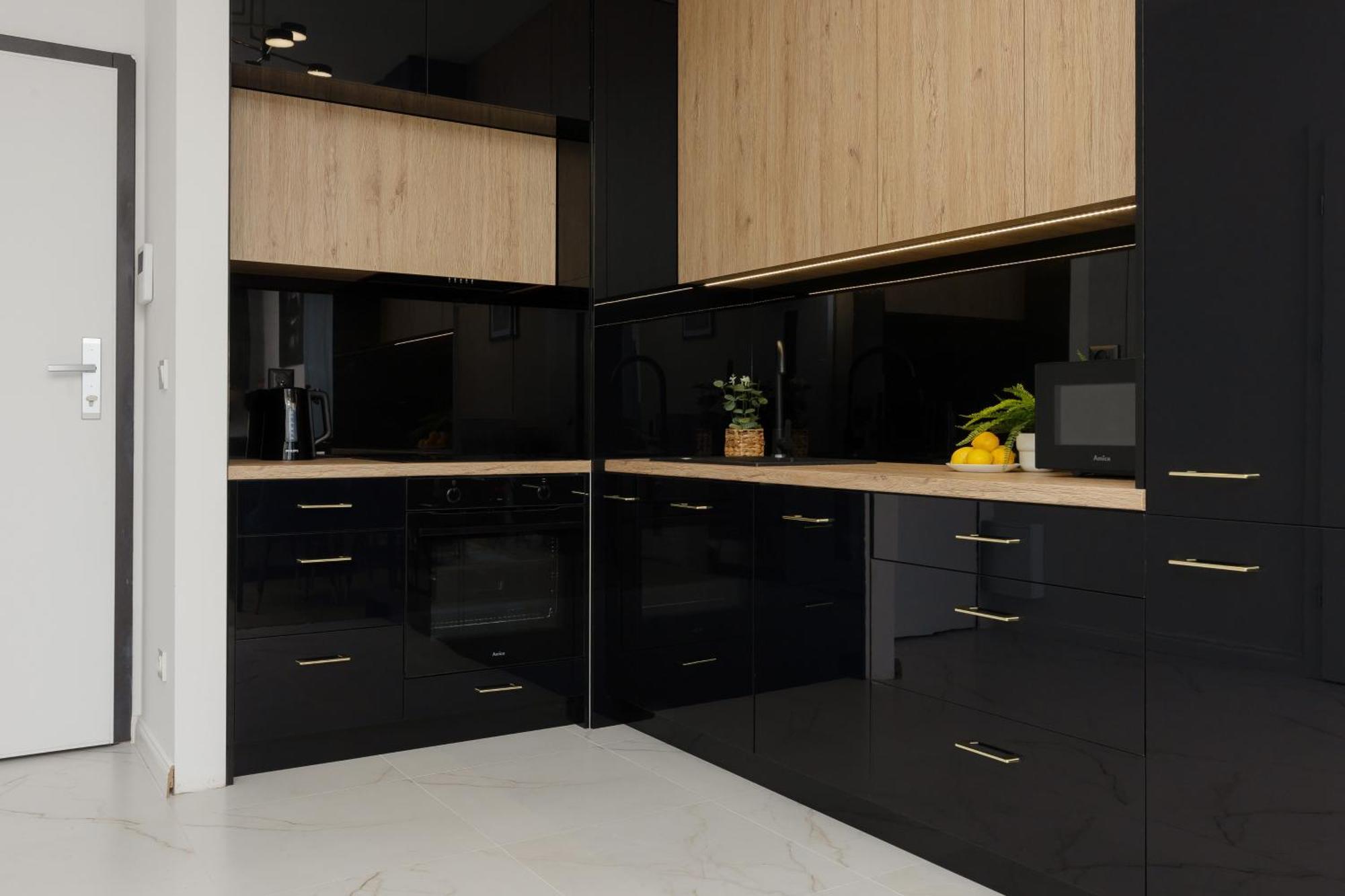 Warsaw Kotsisa Apartments With Parking By Noclegi Renters Exterior photo